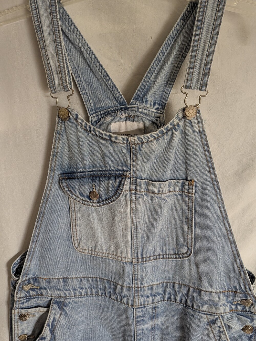 Celebrity Pink Light Wash Denim Overalls Scoop Neck, 7 Pockets Size L - Picture 5 of 10